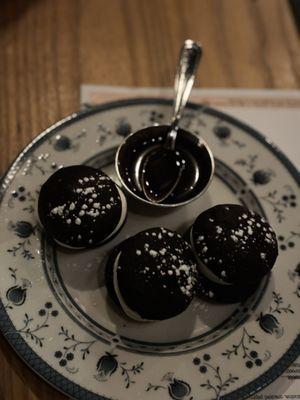 Whoopie Pie Sliders