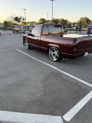 Auto World Service Center