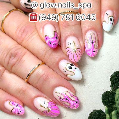 Glow Nails& Spa
3019 Harbor Blvd Costamesa CA92626
Mon - Fri 10am -7 pm# Sat 10am -6pm# Sun by appt only
(949) 781 6045