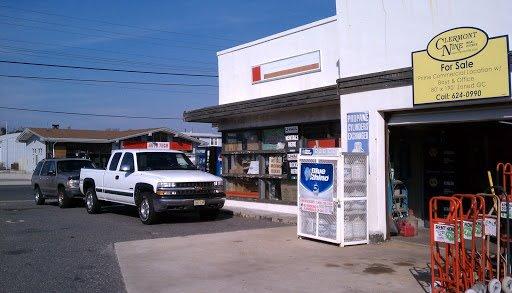 U-Haul Neighborhood Dealer