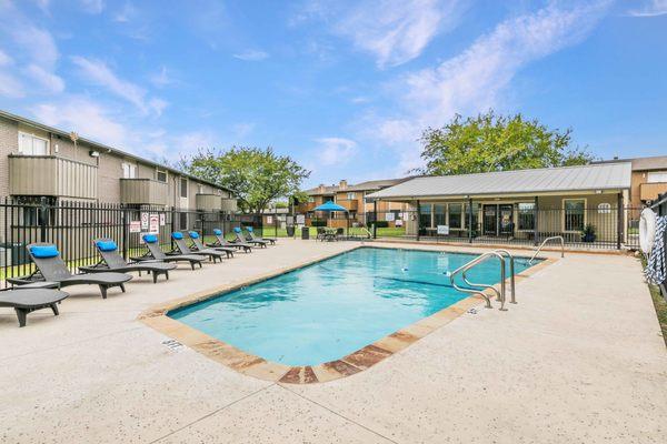 Riata Park Apartments