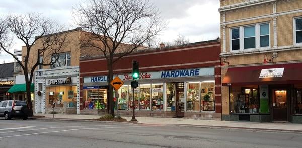 Harold's True Value on Central Street in Evanston, IL.  (Photo: 12/10/15)
