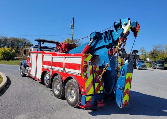 Towing truck West Hartford Connecticut