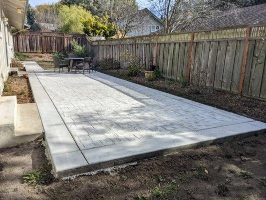 stamped concrete $16/sq ft