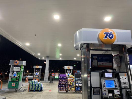 76 gas station