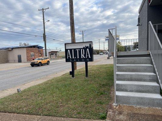 Off Woodland and super great spot