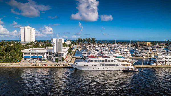 HMY Yacht Sales - Bahia Mar