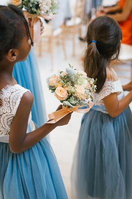 They also made beautiful bouquets for the flower girls