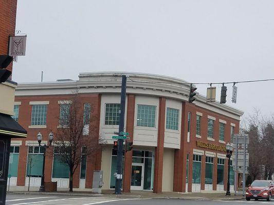 Wells Fargo Advisors