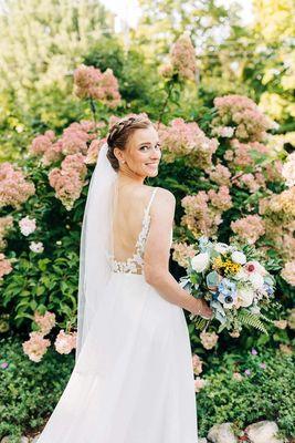 Sunshine & Moonshadows Florist and Gallery