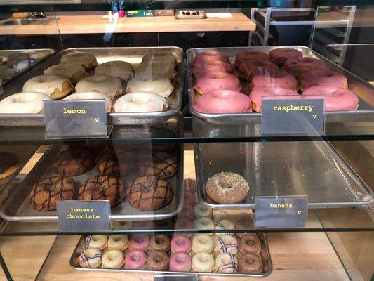 Happy to see Fonuts opened in the Valley.
