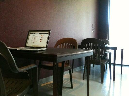 Internet Cafe