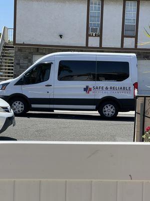 Never use this service!