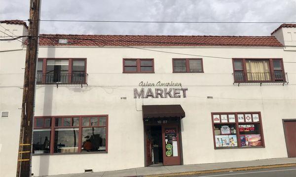 Asian American Market
