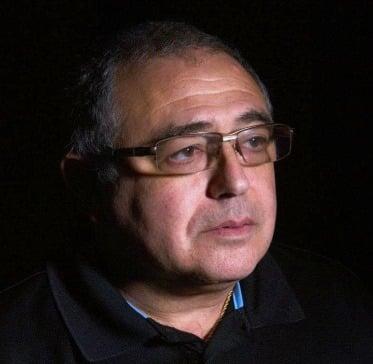 Victor Tsan, MD - Clinical hypnotherapist and acupuncturist