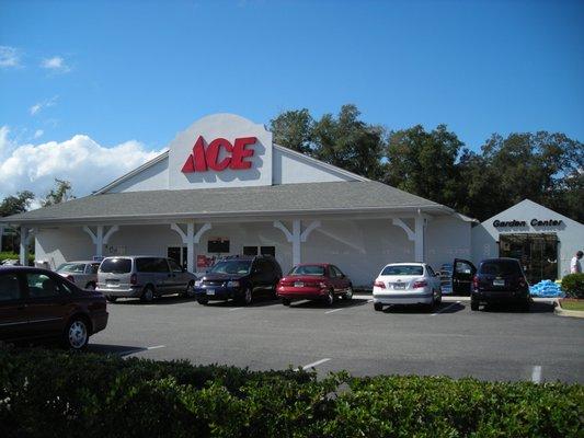 Carter's Ace Hardware - Leesburg