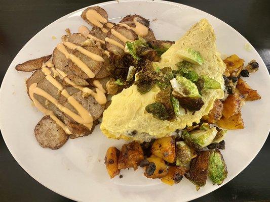 Seasonal omelette with potatoes