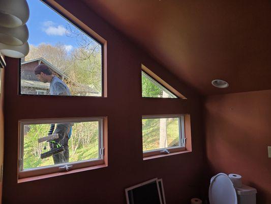 Diatomic Window Cleaning