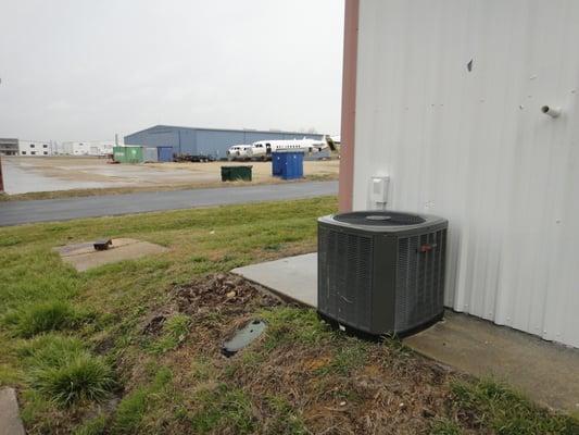 we work with you to design special installations, such as airport hangars