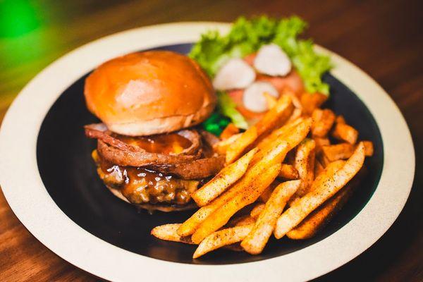 Smokehouse burger with fried onion rings