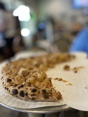 Apple Crumb dessert pizza