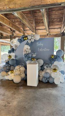 Don't Pop It Decorations