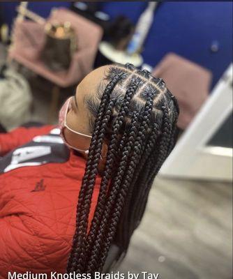 TayTamedThat Beauty Lounge