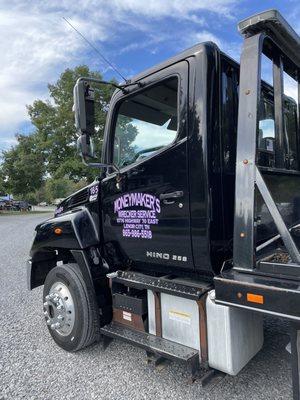 Moneymaker Wrecker Service