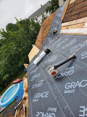 MW Roofing & Carpentry
