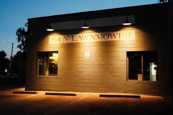 S & N Lawnmower Shop