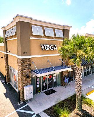 196 Capulet Drive Suite 1, in the Murabella Shopping center World Golf Village