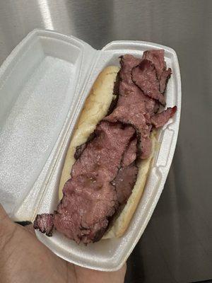 Pastrami hotdog