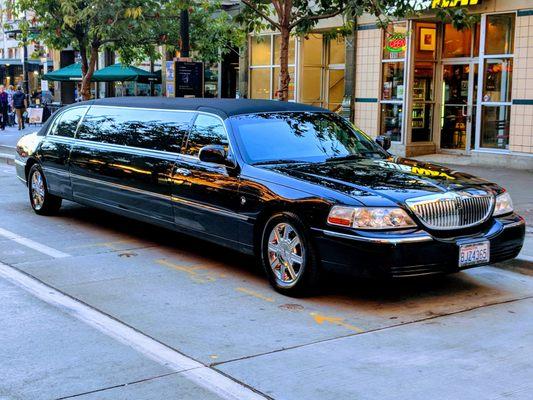 Stretch Limousine Services