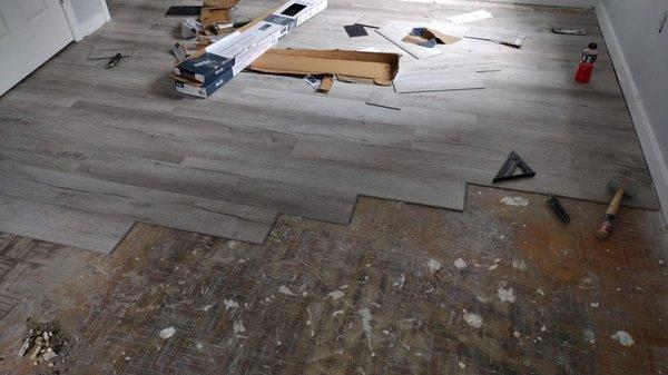 Flooring Interior Painter & Roofer contractor