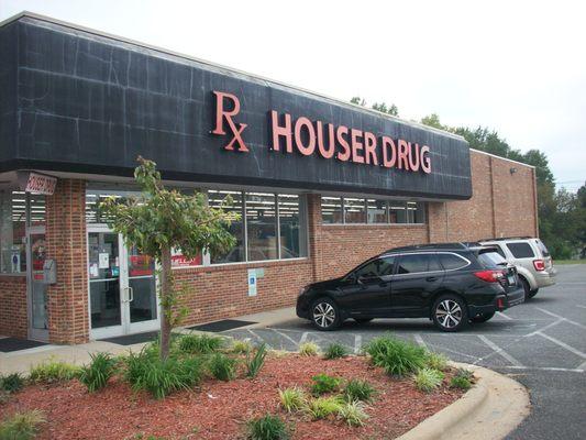 Houser Drug