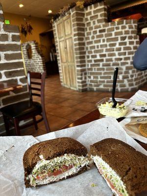 Baggin's Gourmet Sandwiches