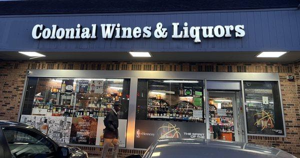 Colonial Wines & Liquors