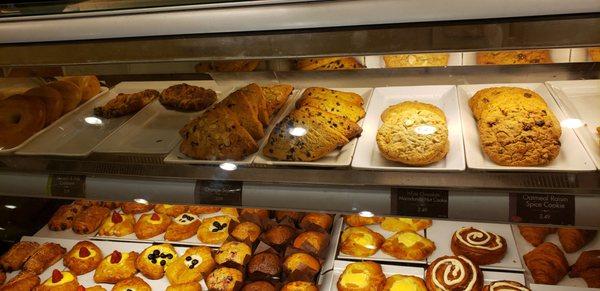 Cafe Brioche Doree Bakery