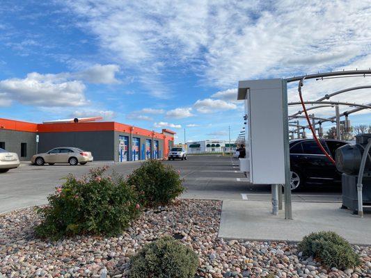 Free vacuums after going through drive through automatic wash.