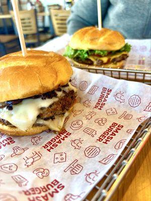 ALL-AMERICAN SMASH DOUBLE TRUFFLE MUSHROOM SMASH