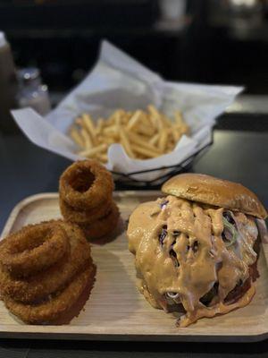 Hangar 11 Burgers & Brews