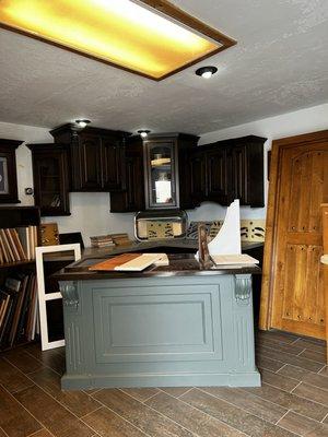 Munoz Cabinetry