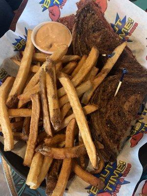 Bout Time Pub and Grub