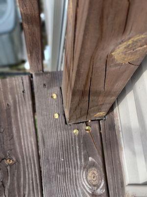 This is the deck repair that's still loose and shakes