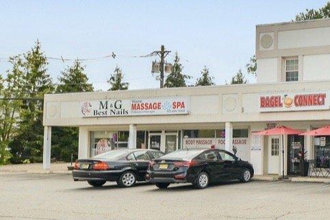 The front of the Wayne Massage & Spa.