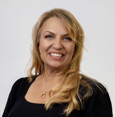 Tifini Vega, Mobile Notary Public