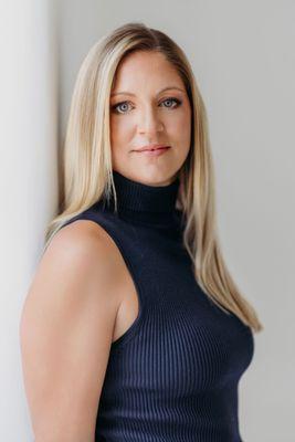 Nicole Martin Real estate Agent Westport, MA Safe Harbor Realty