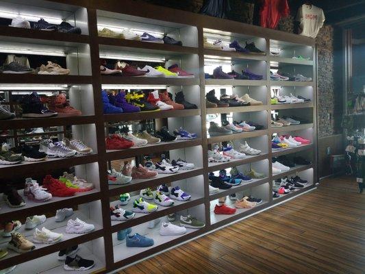 Just wanna get some footwear