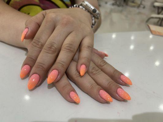 Vivis Nails & Head Spa