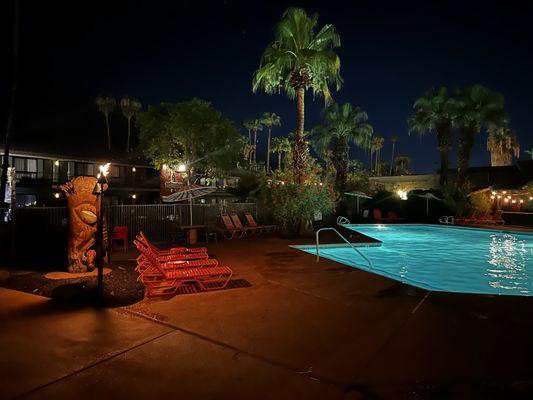 Caliente Tropics Resort Hotel